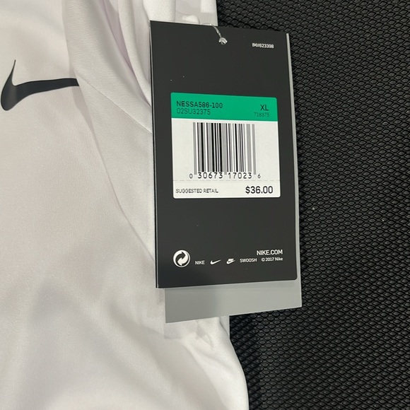 Nike Dri Fit Short Sleeve T shirt - XL - new - Picture 2 of 3